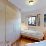 Apartmán Crest Alta B15 *